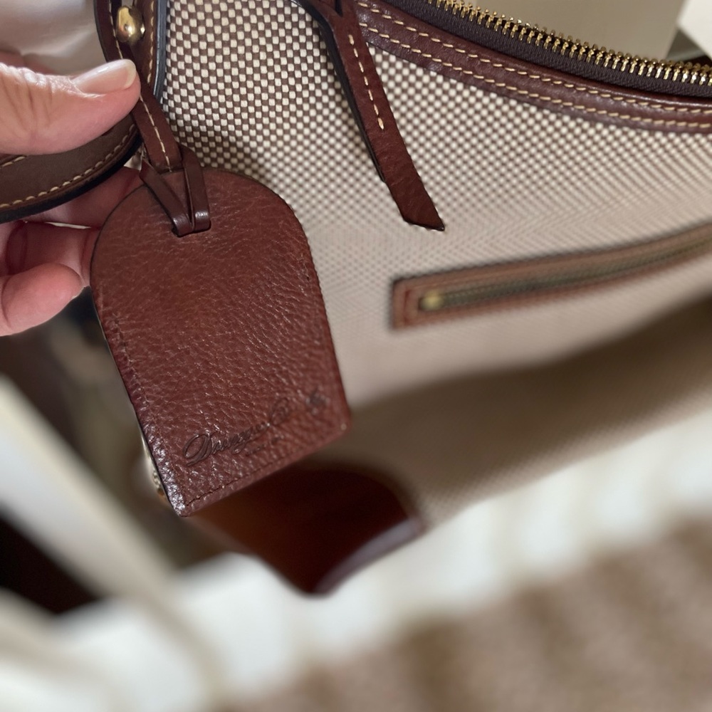 Beautiful Used Large Db Handbag - image 4